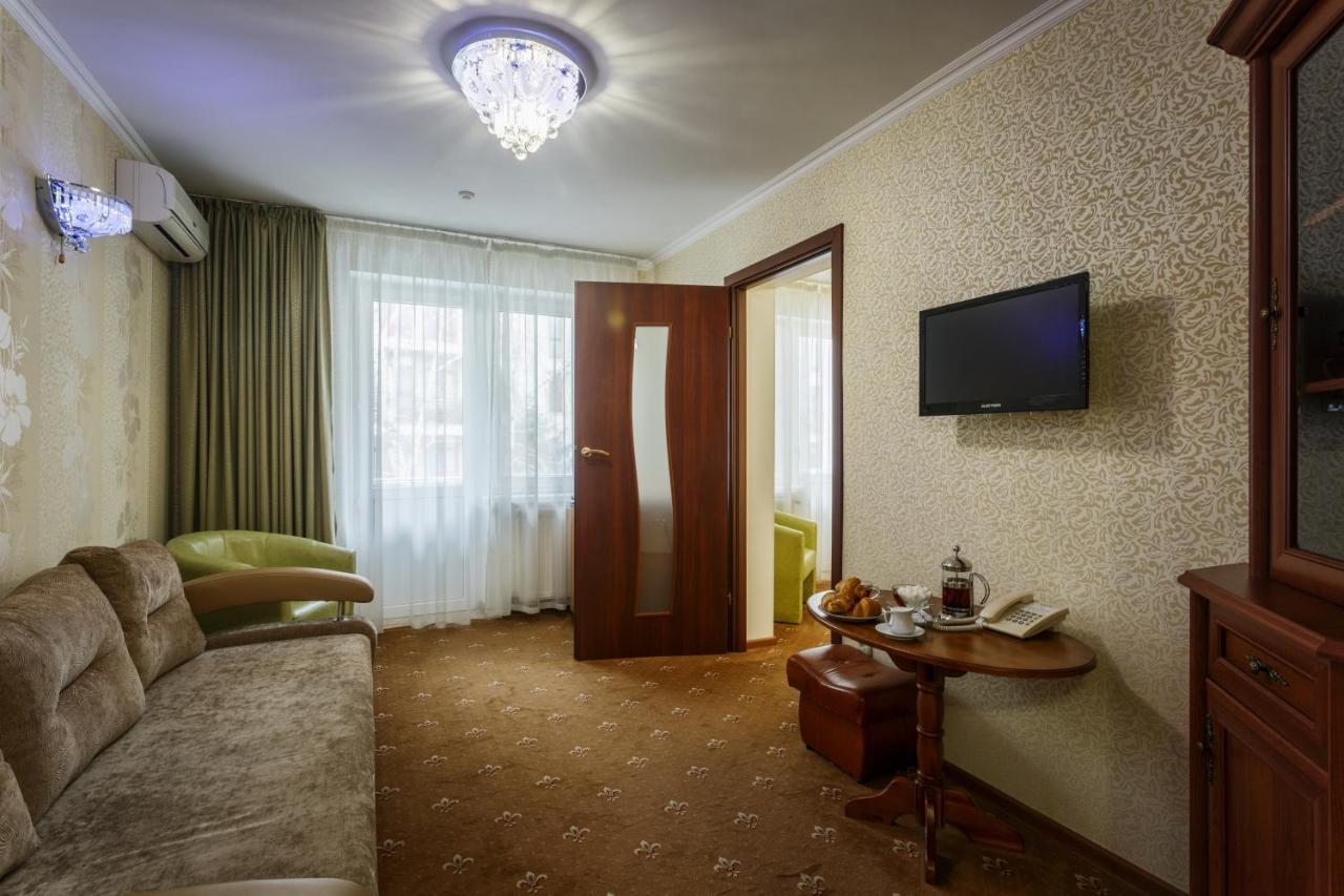 Vele Rosse Hotel, Business & Leisure Odessa Rum bild